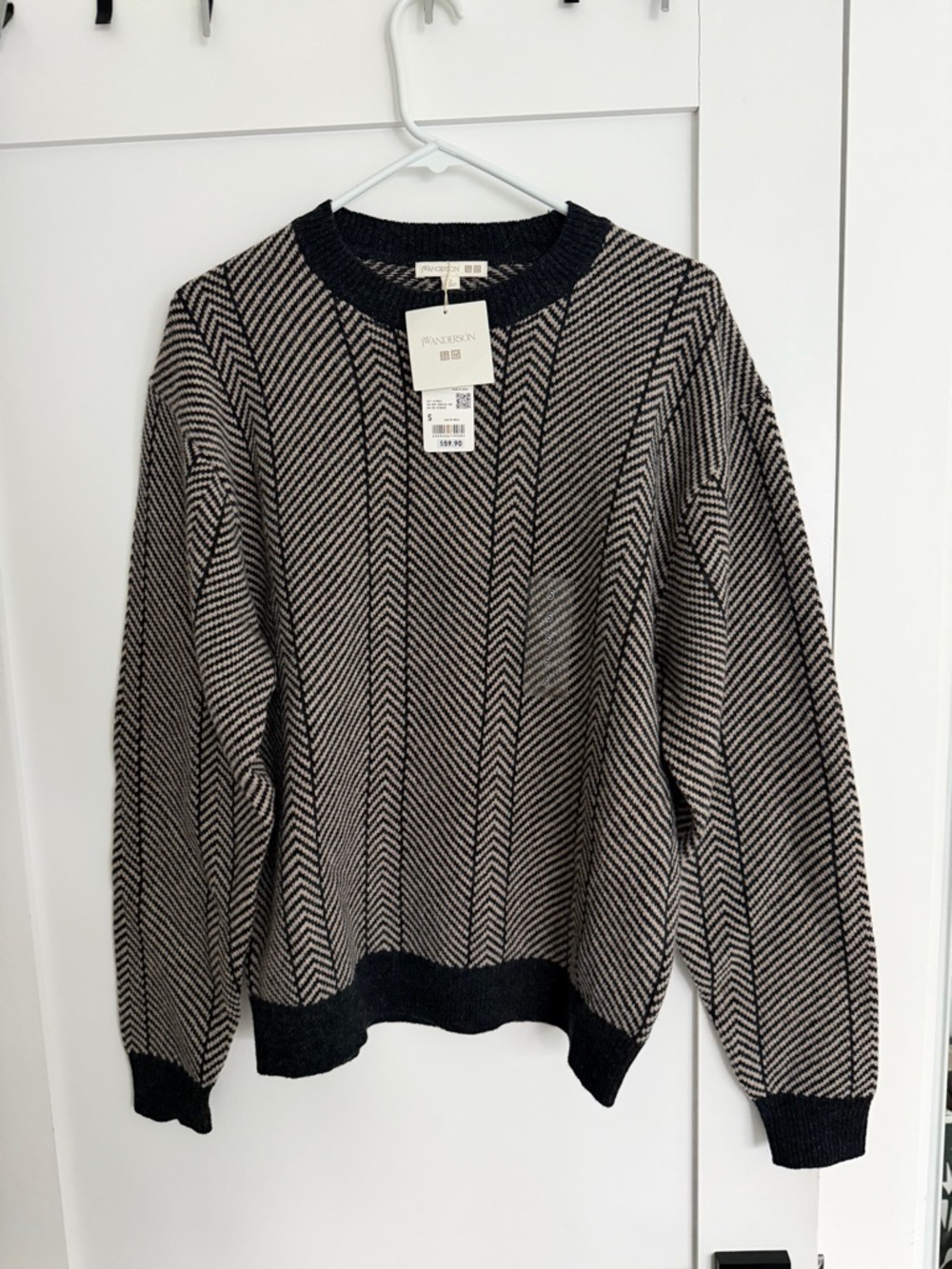 JW ANDERSON Black and Cream Herringbone Knit Sweater